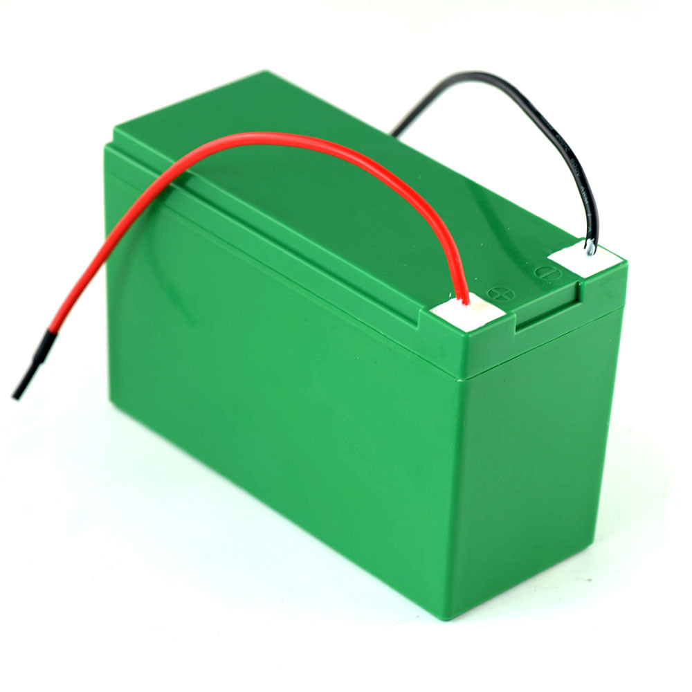 Manufacturier professionnel rechargeable 12V 16ah Lipo batterie de pack voiture batterie électrique voiture électrique