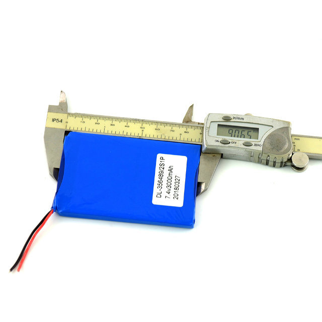 7.4V 3000mAh Lithium-Polymer-Akku mit PCM und Drähten