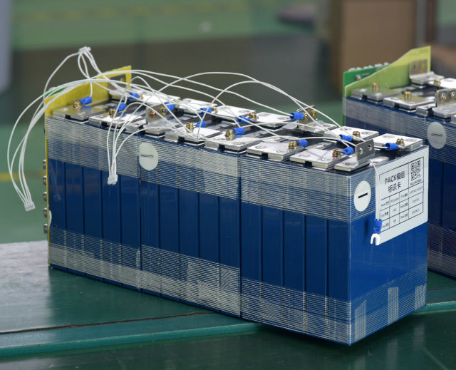 Wholesale bateria de 48V 50AH LIFPO4 para sistema de ônibus solar