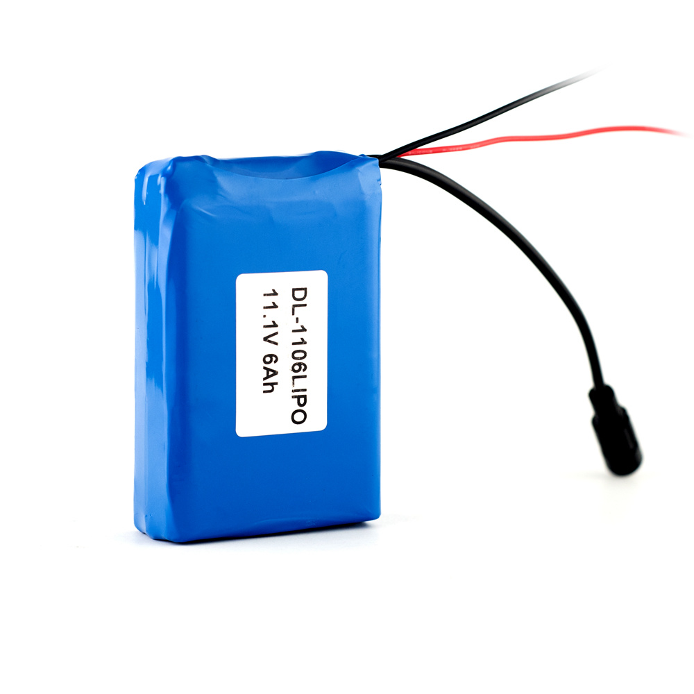 Batterie rechargeable 11.1V Lipo 6ah Paet batterie de polymère au lithium