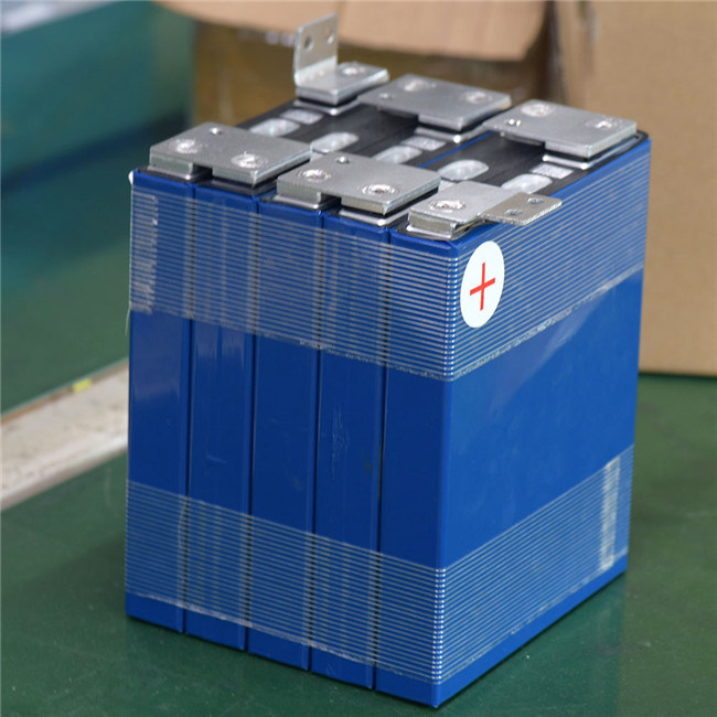Sécurité personnalisée 16V 60ah piles Lithium LifePo4 Battery Pack de batterie pour la voiture électrique Solaire