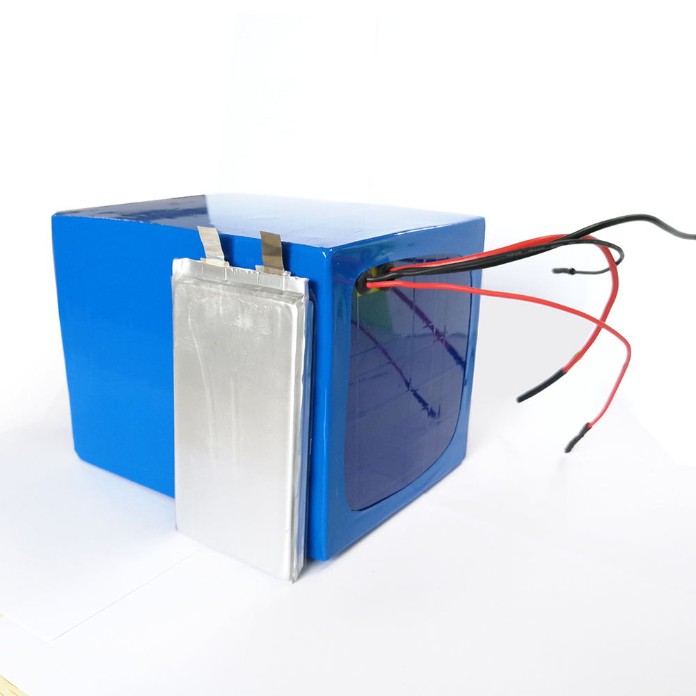 LIPO recargable 48V 20AH / 30AH Paquete de batería de iones de litio de 30Ah Sistema solar de almacenamiento Baterías de bicicleta