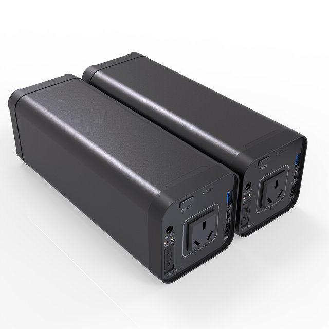 40800mAh CA Outlet 220V Power Bank 150W