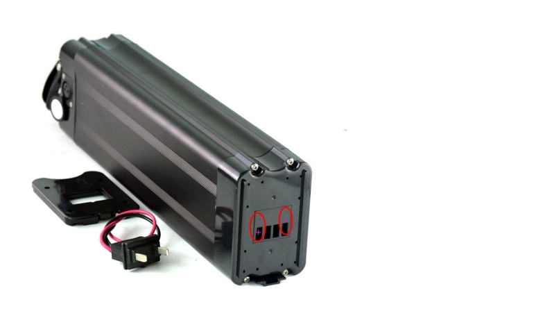 Wiederaufladbare Lithium-Batterie 48V 10Ah 15Ah für 500W Ebike Roller Akku