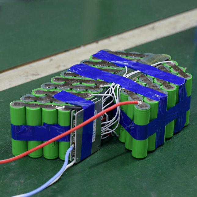 Almacenamiento de la fuente de alimentación de la batería y el triciclo de entrega de voltaje de 60V