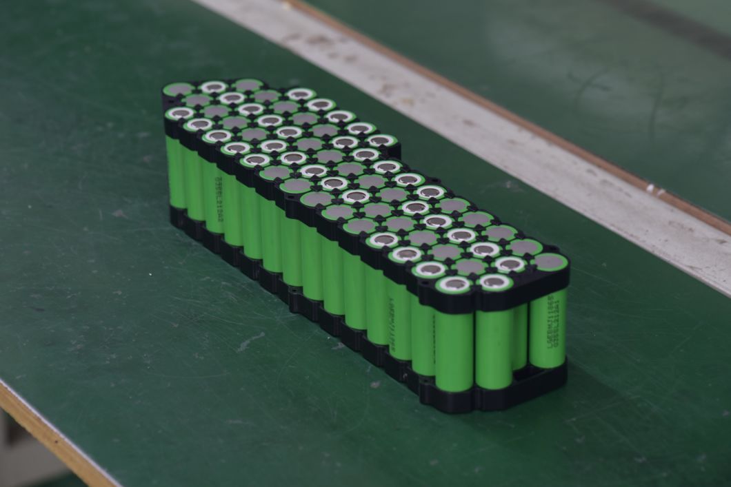 China Batería de iones de ebike recargable de 18650 48V 15Ah para bicicleta eléctrica
